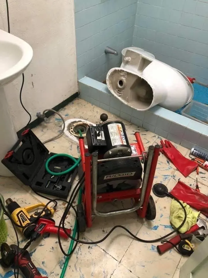 Equipo profesional de plomería